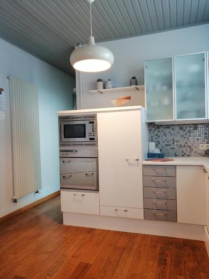 Large 800m From The 90 Square Meters Apartment Ostend
