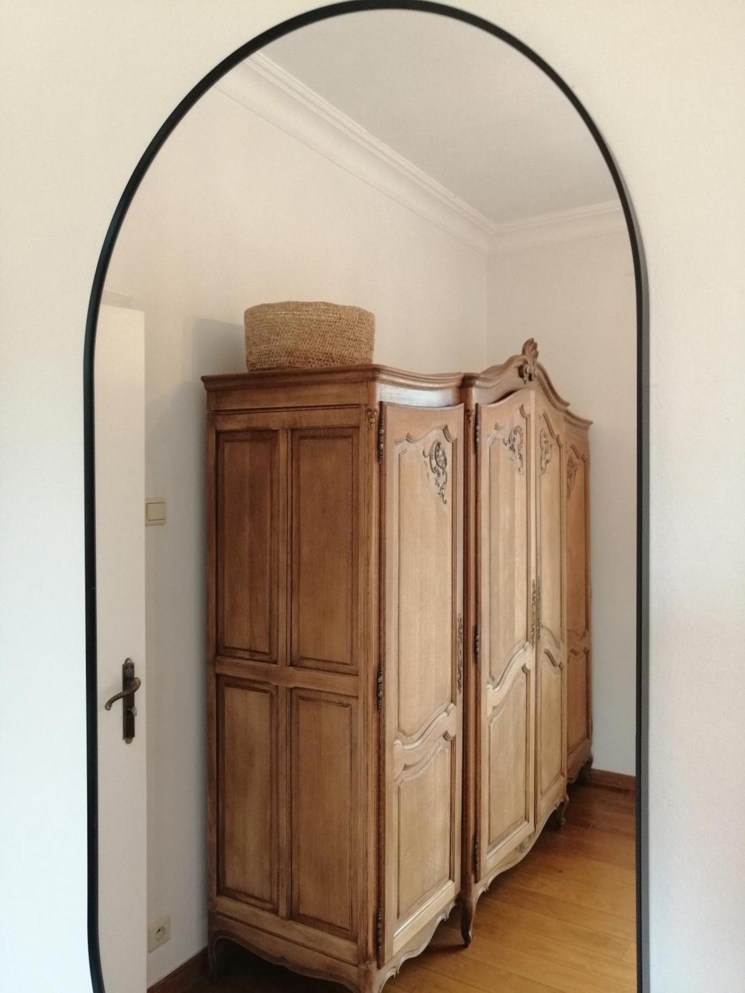Apartment Large 800m From The 90 Square Meters
