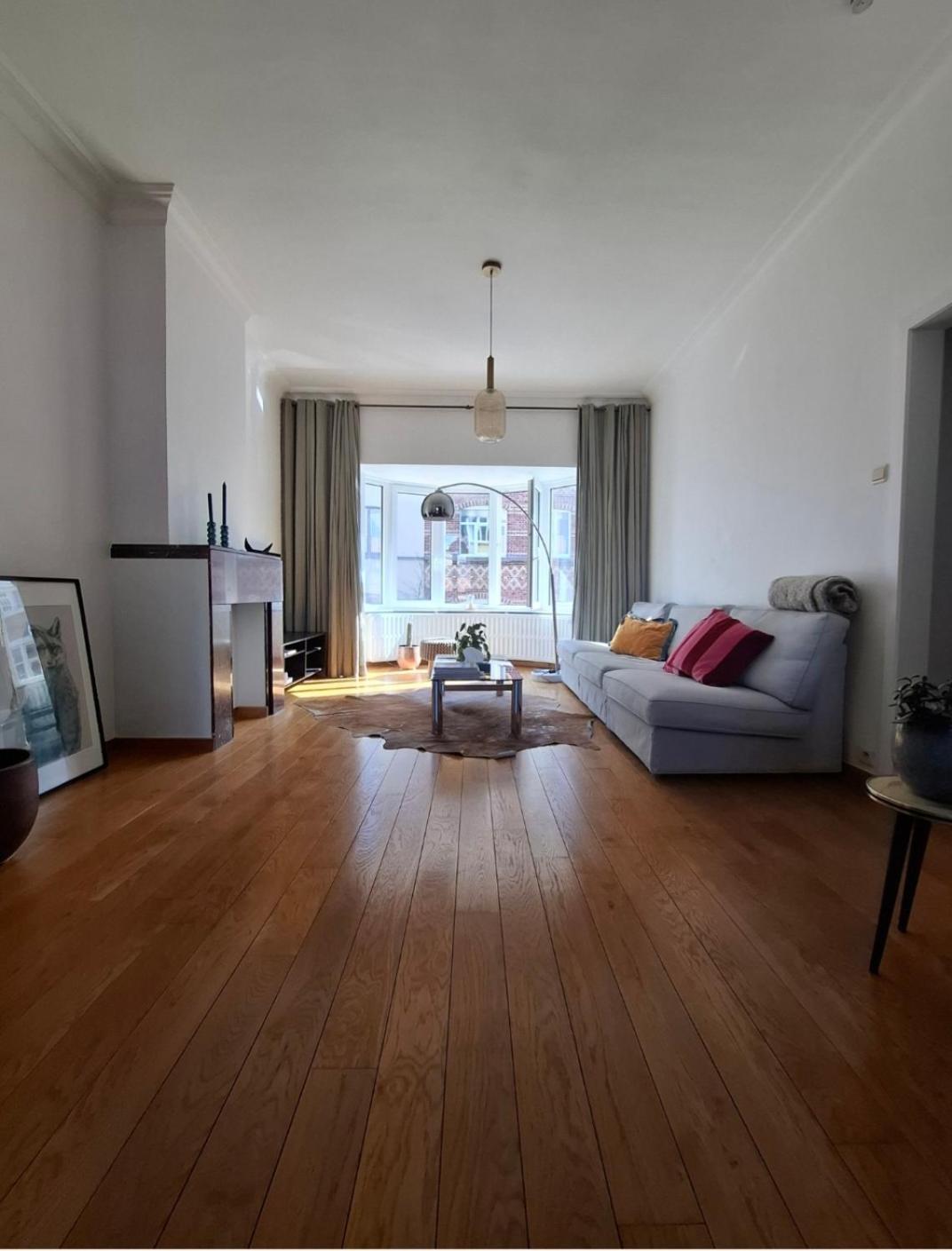 Apartment Large 800m From The 90 Square Meters